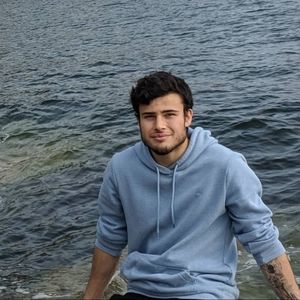 Meet your Posher, Steven